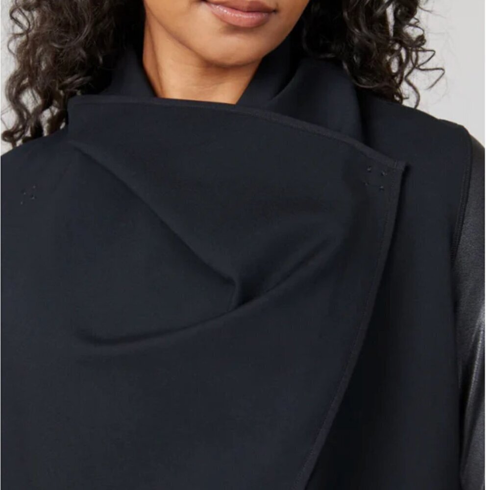 Spanx Convertible Jacket Drape Front Ponte Faux Leather Pockets Black Size Small - Picture 11 of 12